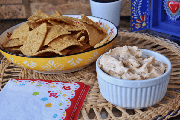 La Preferida Chipotle Taco Dip Recipe